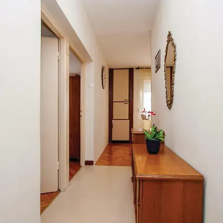 One-bedroom In *