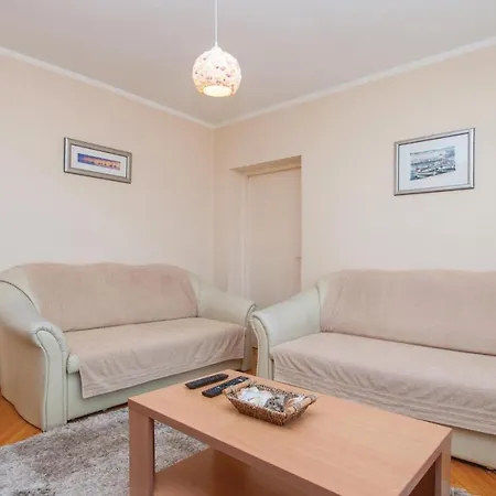 Apartment One-bedroom In Sibenik